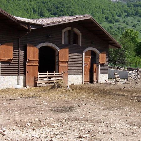 Bio Agriturismo Valle Scannese Villa Scanno Exterior foto