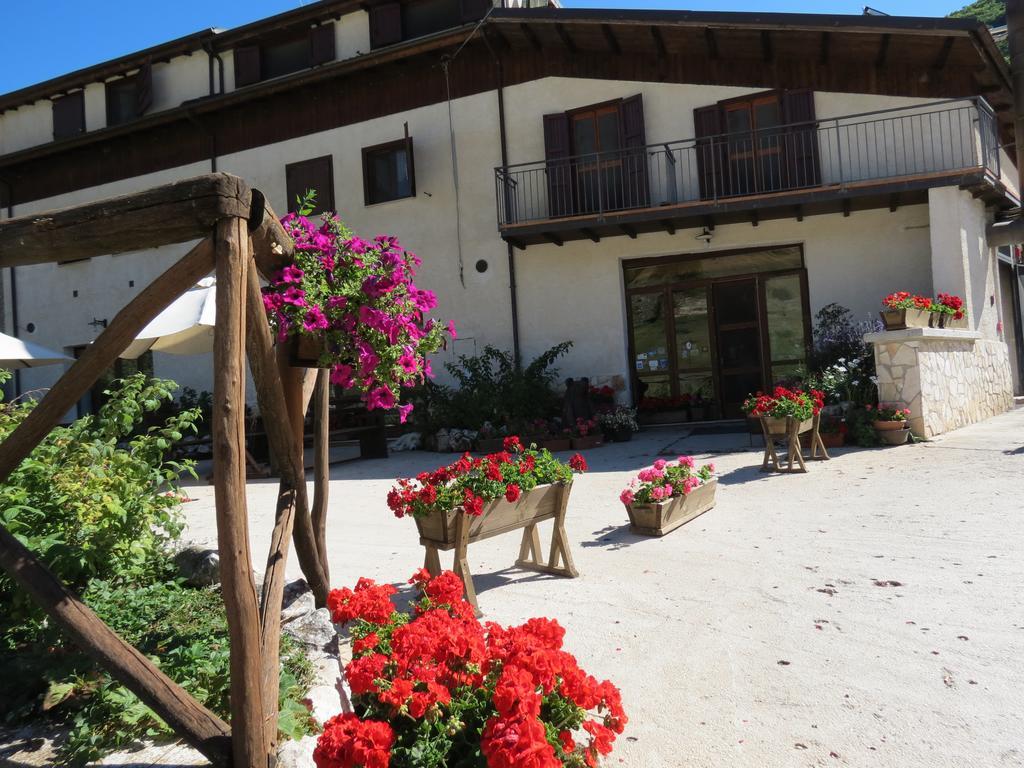Bio Agriturismo Valle Scannese Villa Scanno Exterior foto